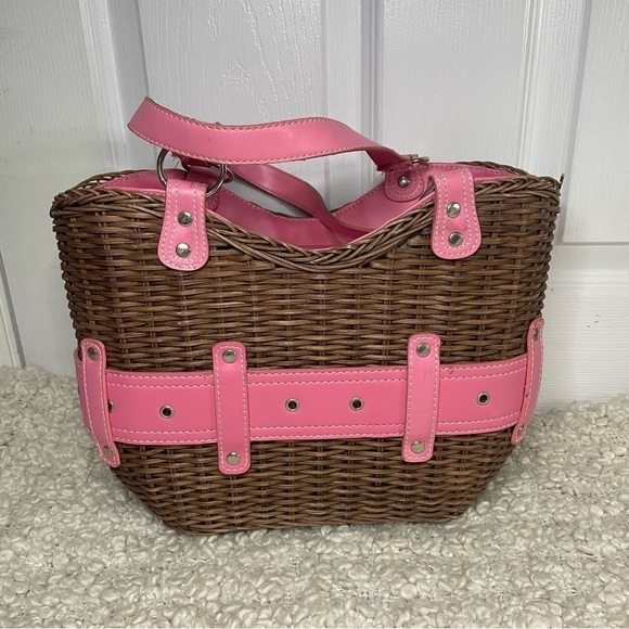 Vintage Y2K Wicker Basket with Pink Detailing Purse Bag - Picture 7 of 9